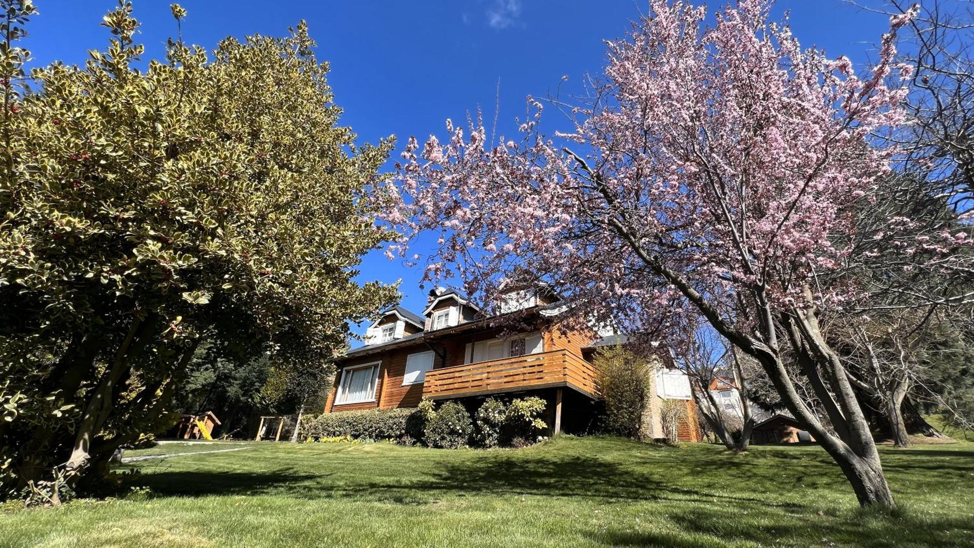 Huinid Bustillo Cabanas San Carlos de Bariloche Bagian luar foto