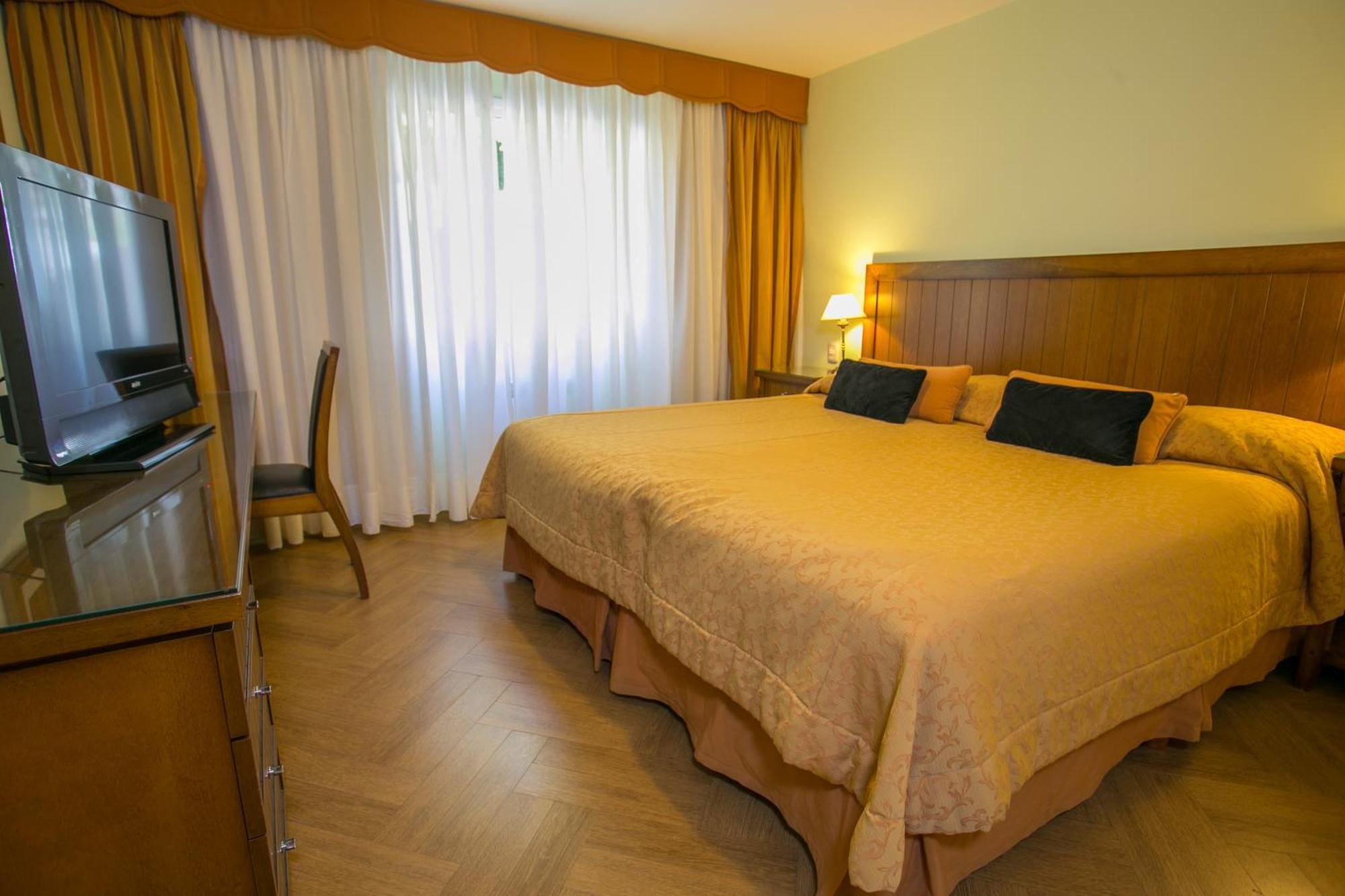 Huinid Bustillo Cabanas San Carlos de Bariloche Ruang foto