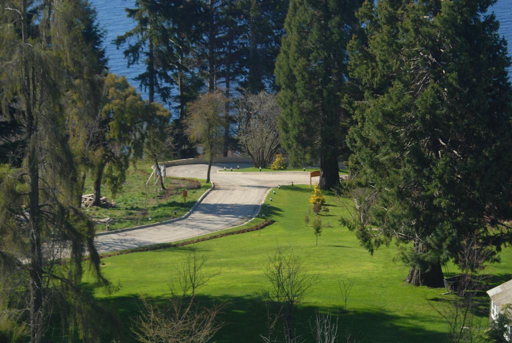 Huinid Bustillo Cabanas San Carlos de Bariloche Bagian luar foto